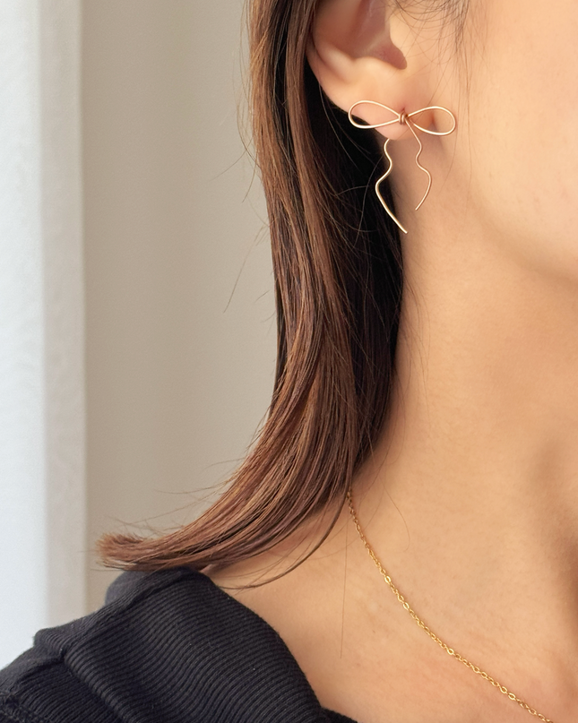 【金属アレルギー対応】リボンピアス LILY