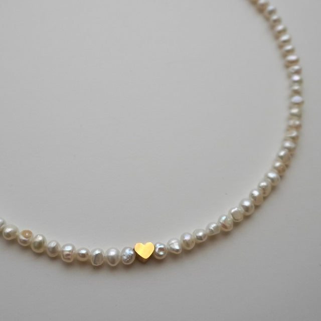 パールネックレス ハートモチーフ Lottie