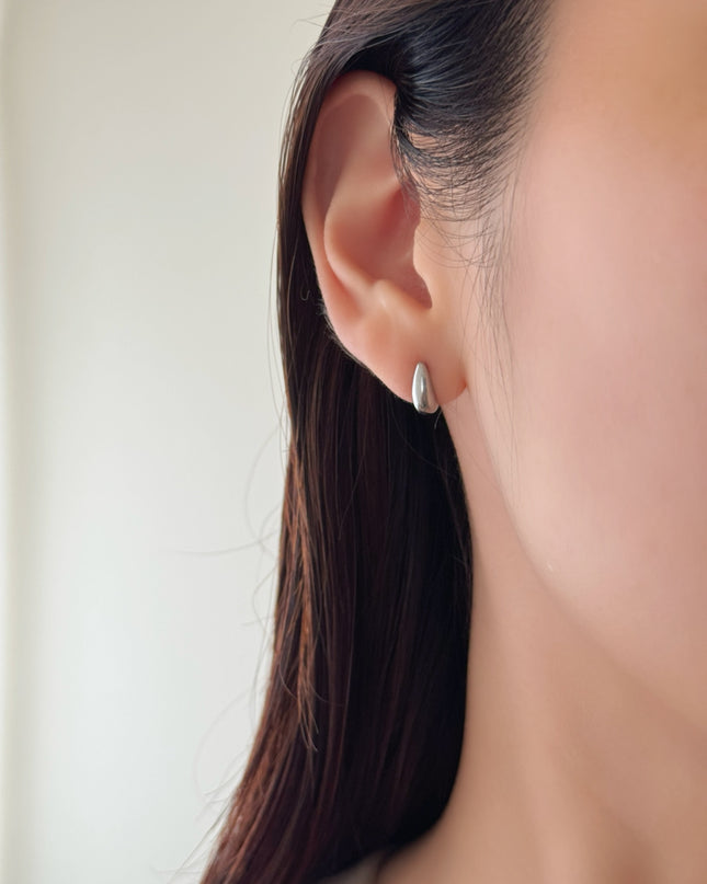 ミニピアス ゴールド シルバー サージカルステンレス