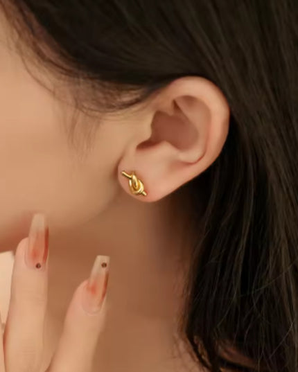 ノットピアス LULU