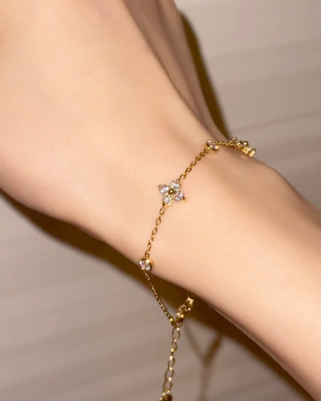 【金属アレルギー対応】ジルコニアフラワー ブレスレット OLIVER