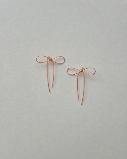 【金属アレルギー対応】リボンピアス DAISY Sサイズ