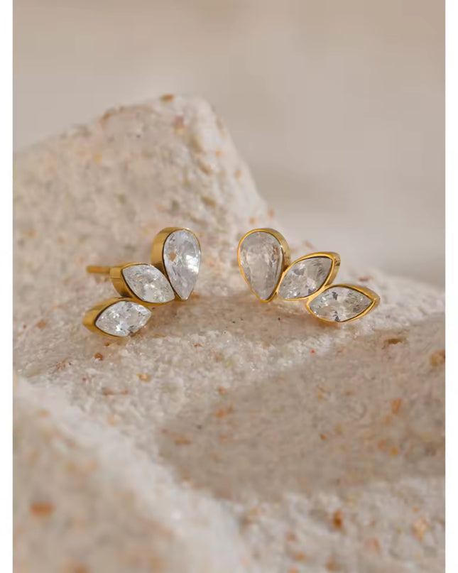 【金属アレルギー対応】 ジルコニア スタッドピアス EMMA