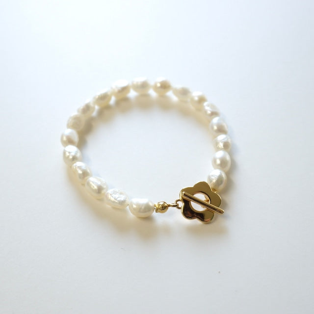 パール ブレスレット フラワー ゴールド Ava
