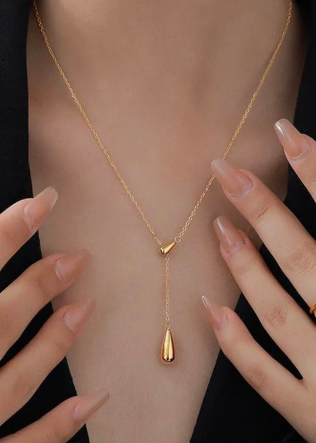 【金属アレルギー対応】チャーム付き チェーンネックレス JULIA