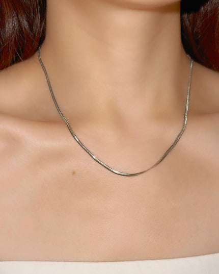 【金属アレルギー対応】スネークチェーン ネックレス  EVIE