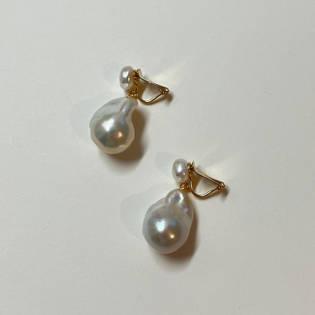 バロックパールイヤリング AMELIDA