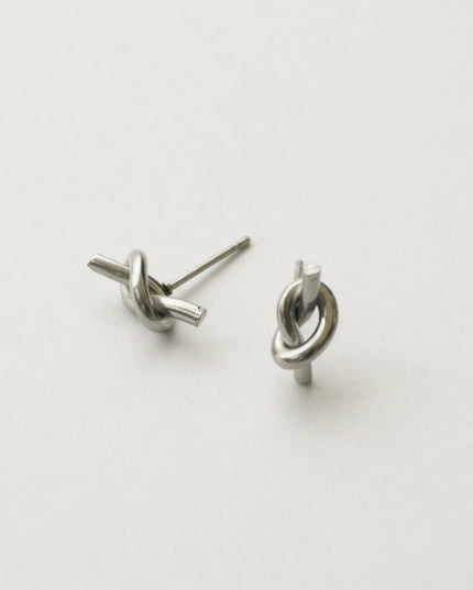 ノットピアス LULU