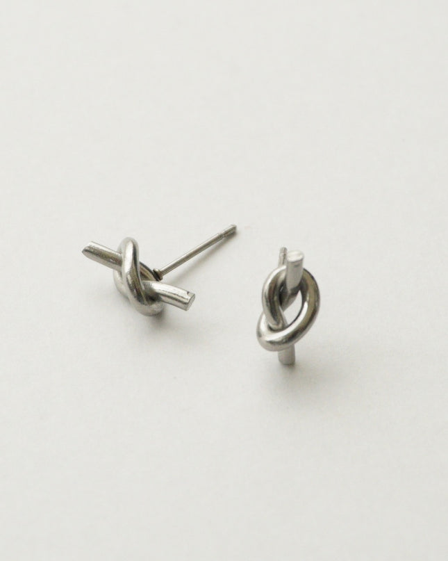 ノットピアス LULU