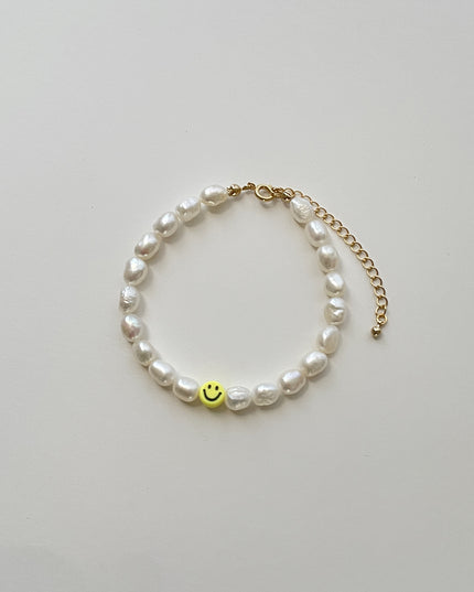 スマイリー パール ブレスレット