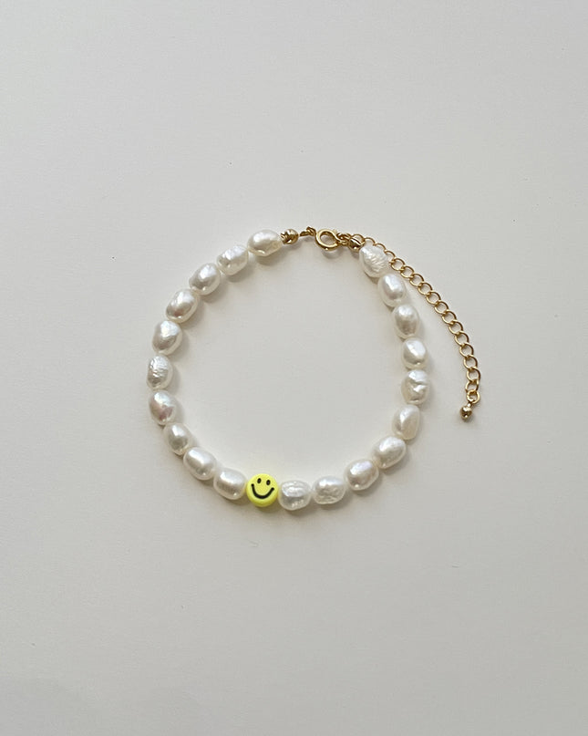 スマイリー パール ブレスレット